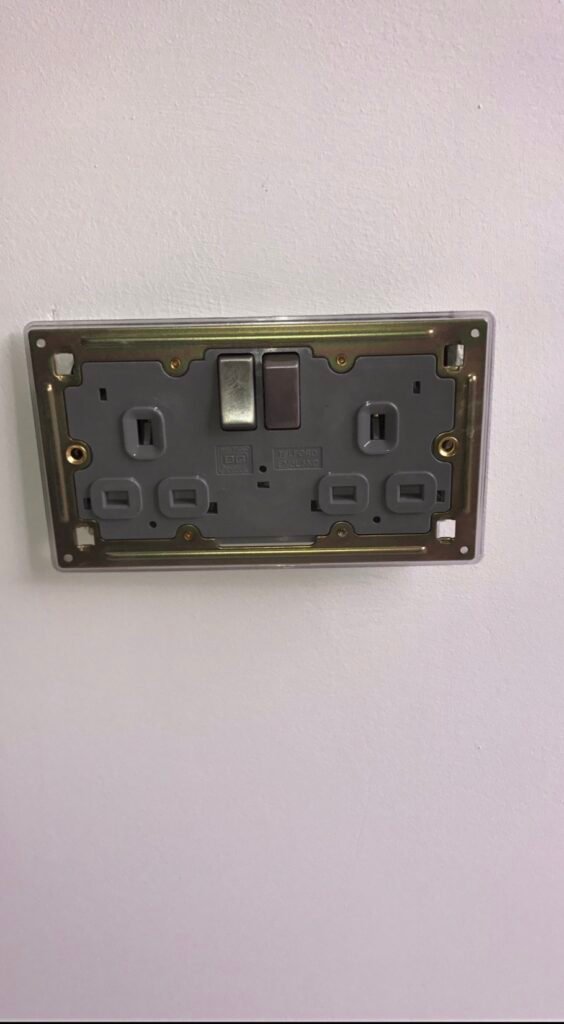 2nd fixing sockets